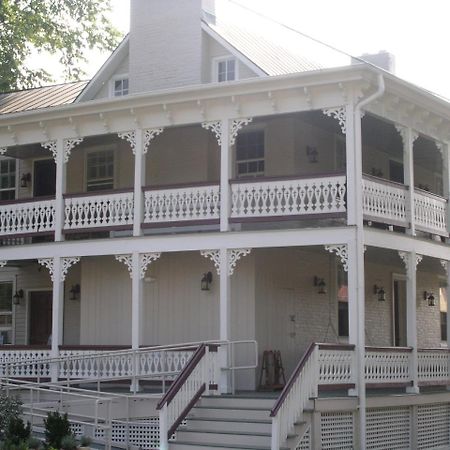 Hopkins Ordinary Bed, Breakfast And Ale Works Bed & Breakfast Sperryville Bagian luar foto