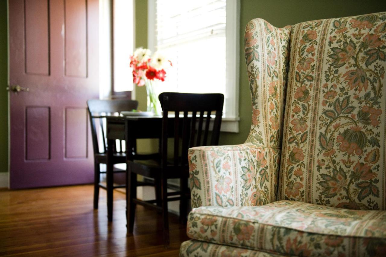 Hopkins Ordinary Bed, Breakfast And Ale Works Bed & Breakfast Sperryville Bagian luar foto