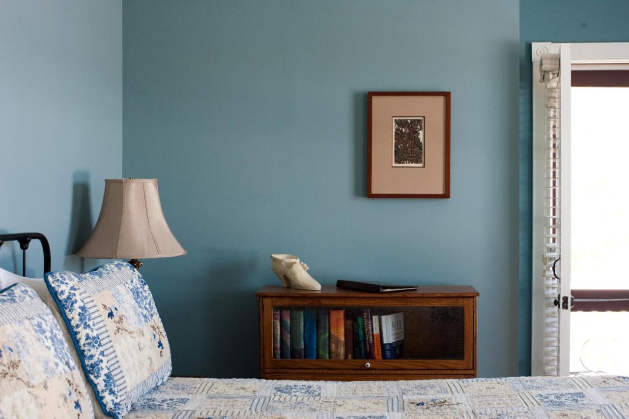 Hopkins Ordinary Bed, Breakfast And Ale Works Bed & Breakfast Sperryville Bagian luar foto